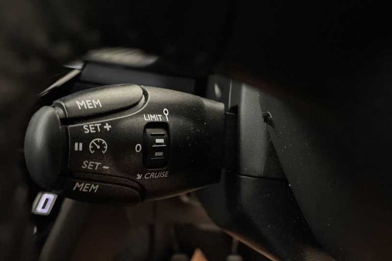 Used Peugeot 2008 2023 for sale - 76191279: Photo 28