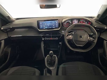 Used Peugeot 2008 2023 for sale - 76191279: Photo 2