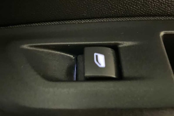 Used Peugeot 2008 2023 for sale - 76191279: Photo 34