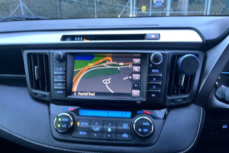 Used Toyota RAV4 2018 for sale - 78103326: Photo 37