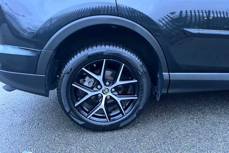 Used Toyota RAV4 2018 for sale - 78103326: Photo 50