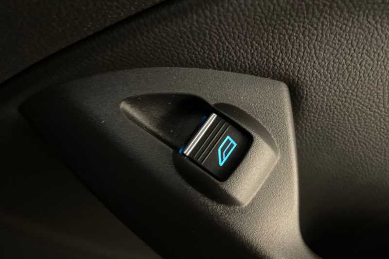 Used Ford Kuga 2018 for sale - 77471772: Photo 35