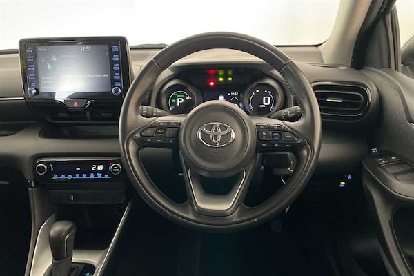 Used Toyota Yaris 2022 for sale - 76229606: Photo 11