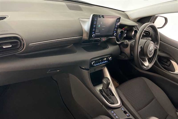 Used Toyota Yaris 2022 for sale - 76229606: Photo 13