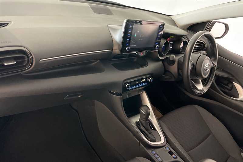 Used Toyota Yaris 2022 for sale - 76229606: Photo 16