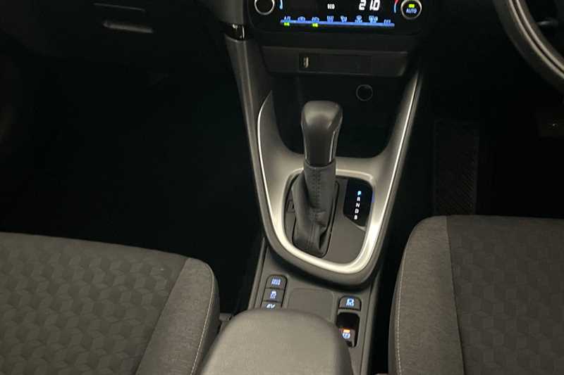 Used Toyota Yaris 2022 for sale - 76229606: Photo 17