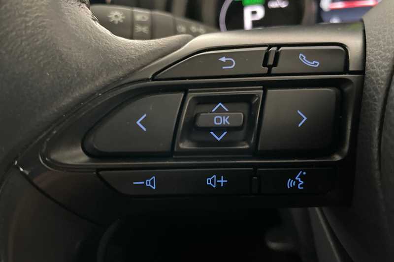 Used Toyota Yaris 2022 for sale - 76229606: Photo 22