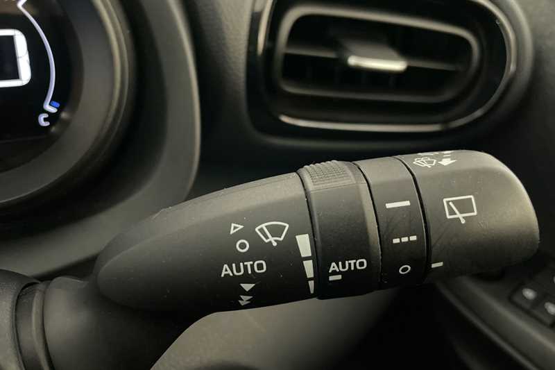 Used Toyota Yaris 2022 for sale - 76229606: Photo 27