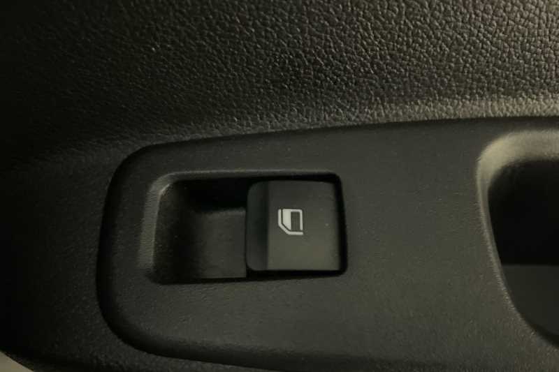Used Hyundai i10 2023 for sale - 76044568: Photo 35