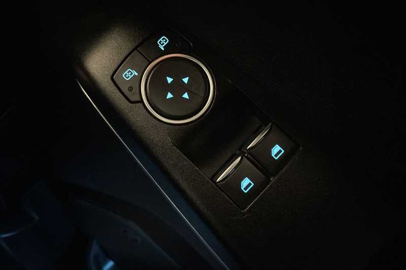 Used Ford Fiesta 2018 for sale - 76705774: Photo 17