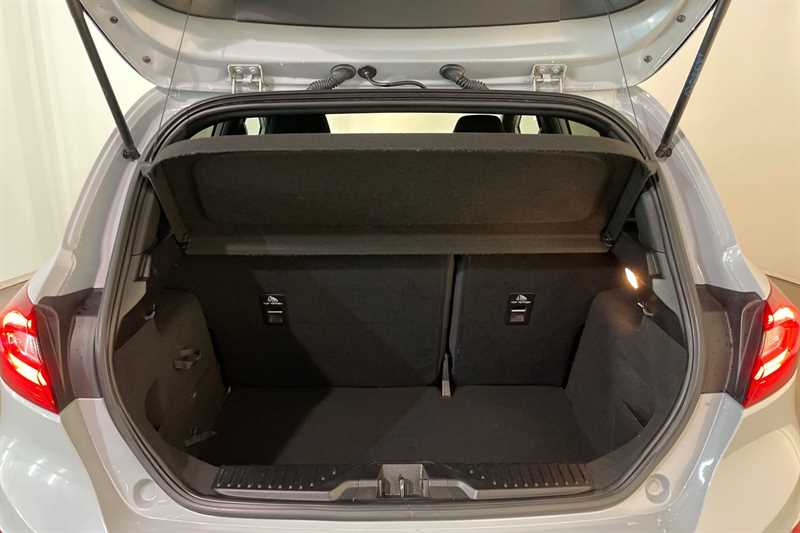 Used Ford Fiesta 2018 for sale - 76705774: Photo 25