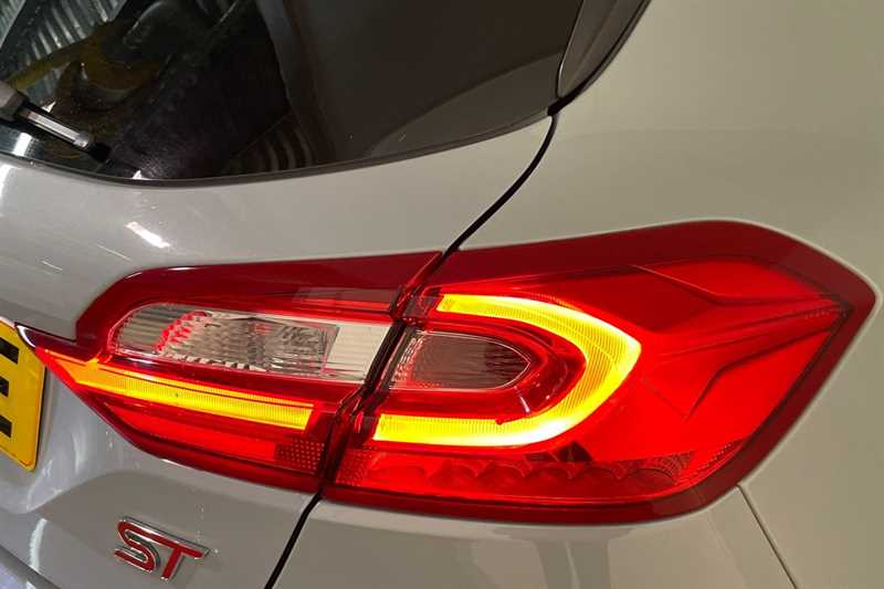 Used Ford Fiesta 2018 for sale - 76705774: Photo 37