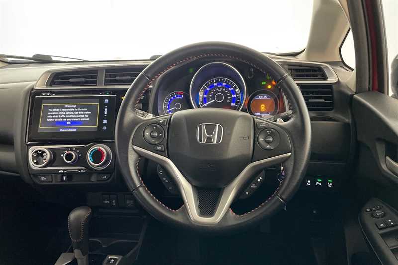 Used Honda Jazz 2019 for sale - 77996752: Photo 12
