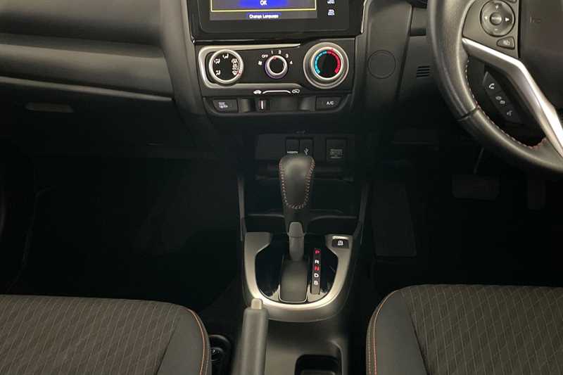 Used Honda Jazz 2019 for sale - 77996752: Photo 14