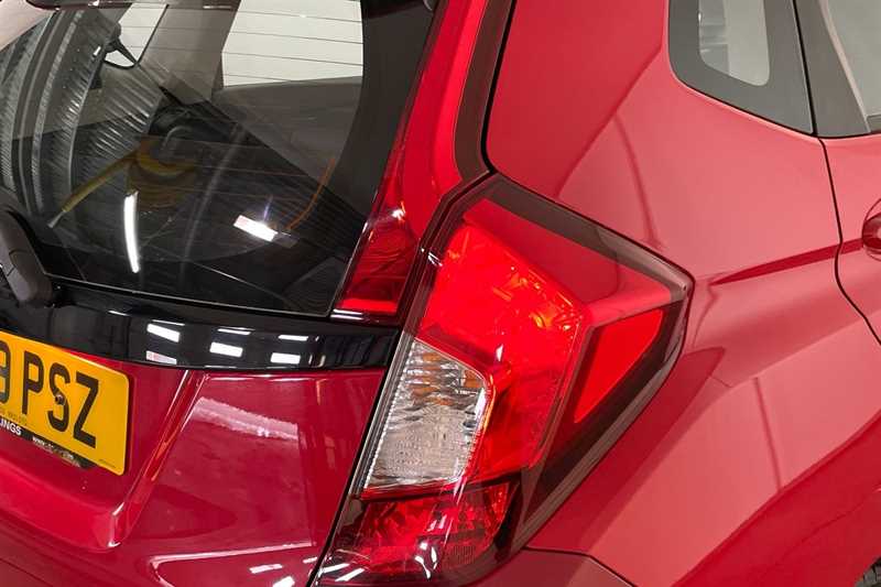Used Honda Jazz 2019 for sale - 77996752: Photo 36
