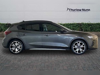 Used Ford Focus 2022 for sale - 76515067: Photo