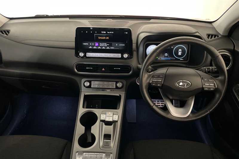 Used Hyundai KONA 2022 for sale - 76204229: Photo 2