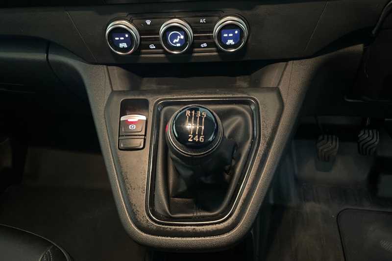 Used Nissan Other 2024 for sale - 77513107: Photo 14