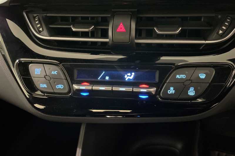 Used Toyota C-HR 2020 for sale - 77269555: Photo 12