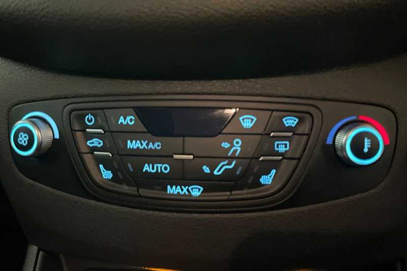 Used Ford Tourneo Courier 2020 for sale - 77627705: Photo 12