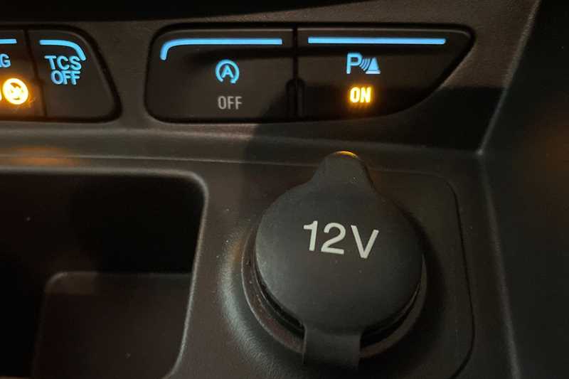 Used Ford Tourneo Courier 2020 for sale - 77627705: Photo 31