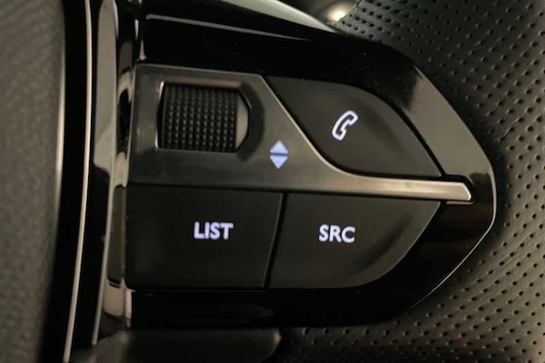 Used Peugeot E-2008 2025 for sale - 76191241: Photo 22