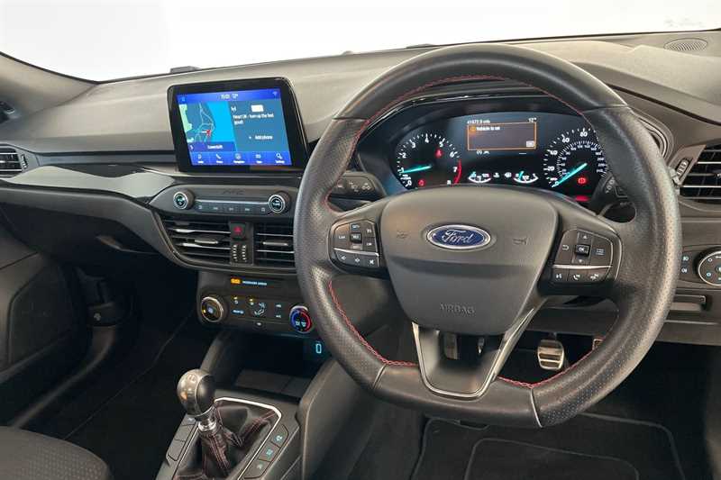 Used Ford Focus 2019 for sale - 77960177: Photo 10