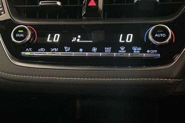 Used Suzuki Swace 2022 for sale - 76204380: Photo 17