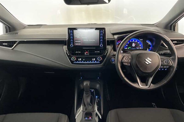 Used Suzuki Swace 2022 for sale - 76204380: Photo 2