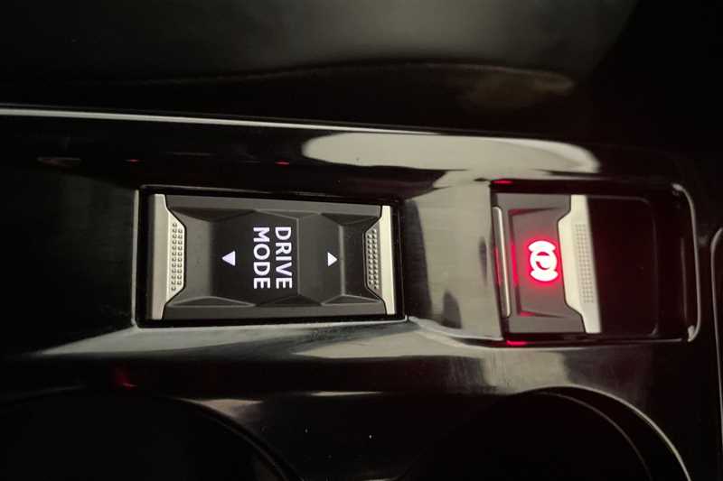 Used Peugeot 2008 2024 for sale - 77471410: Photo 32