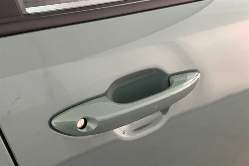 Used Hyundai i10 2023 for sale - 77307807: Photo 39