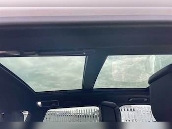 Used Land Rover Range Rover Sport 2019 for sale - 79051208: Photo