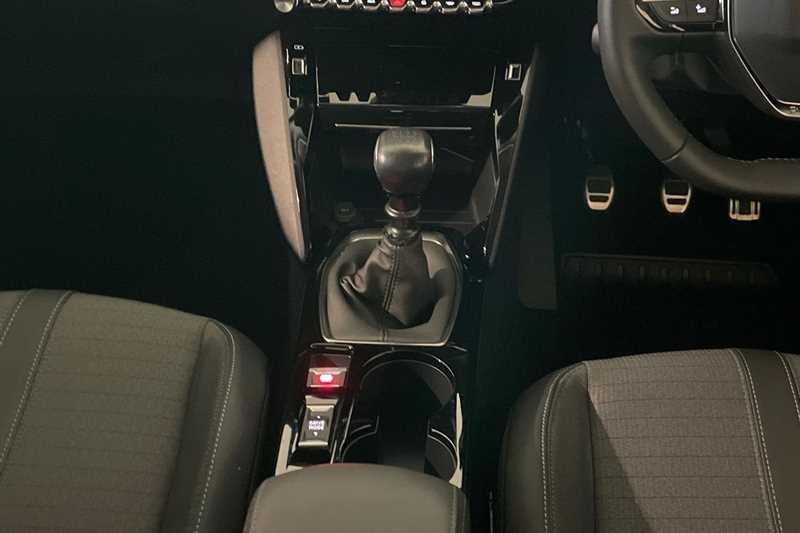 Used Peugeot 2008 2022 for sale - 77269637: Photo 18