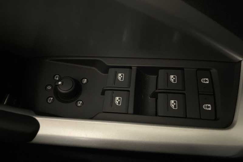 Used Audi Q3 2023 for sale - 76087111: Photo 18