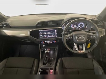 Used Audi Q3 2021 for sale - 75610909: Photo