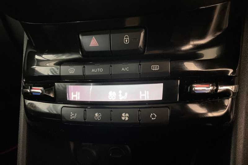 Used Peugeot 2008 2019 for sale - 76661319: Photo 15