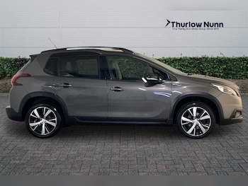 Used Peugeot 2008 2019 for sale - 76661319: Photo