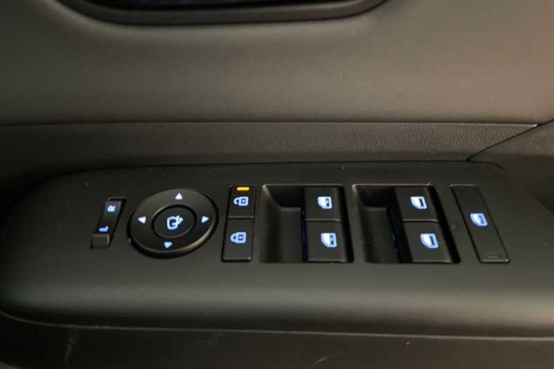 Used Hyundai KONA 2025 for sale - 77588777: Photo 16