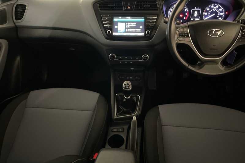 Used Hyundai i20 2016 for sale - 77010660: Photo 14