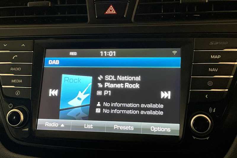 Used Hyundai i20 2016 for sale - 77010660: Photo 17