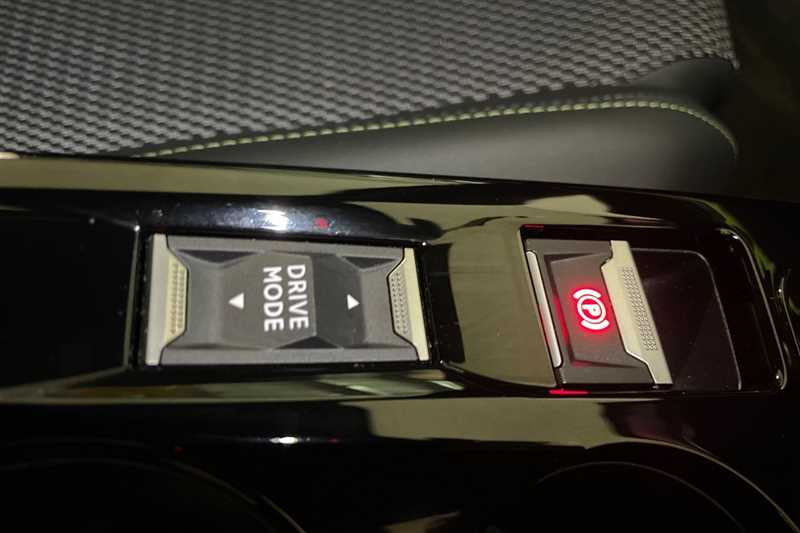 Used Peugeot 2008 2023 for sale - 77471532: Photo 31