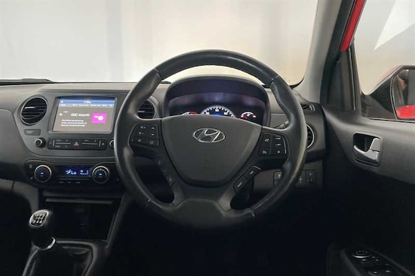 Used Hyundai i10 2019 for sale - 76229641: Photo 11