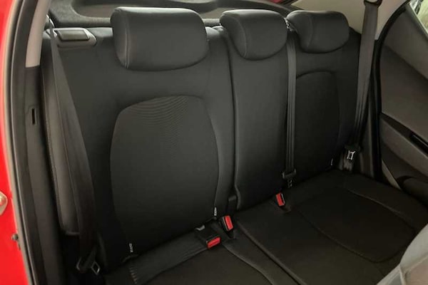 Used Hyundai i10 2019 for sale - 76229641: Photo 23