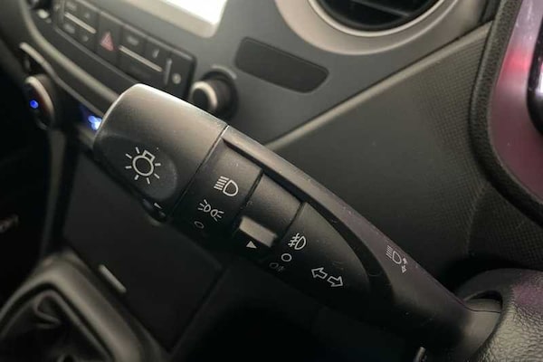 Used Hyundai i10 2019 for sale - 76229641: Photo 25