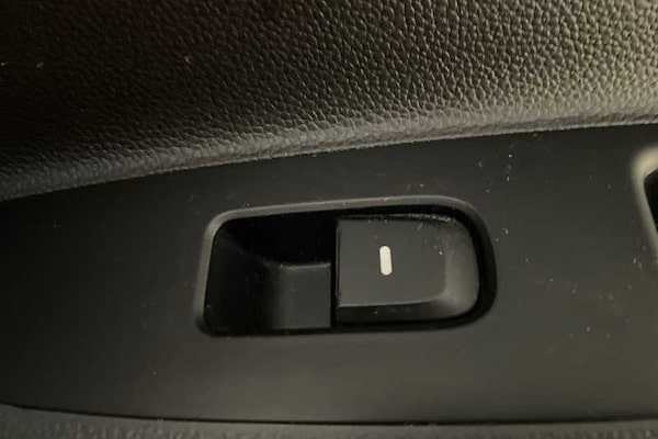 Used Hyundai i10 2019 for sale - 76229641: Photo 36
