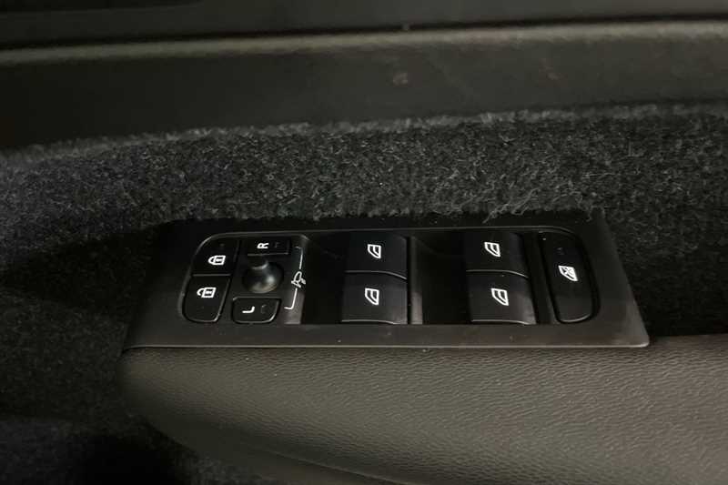 Used Volvo XC40 2020 for sale - 77471173: Photo 19