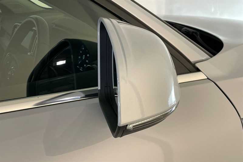 Used Volvo XC40 2020 for sale - 77471173: Photo 42