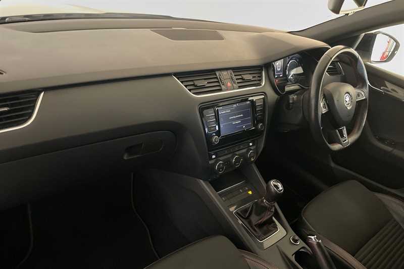 Used Skoda Octavia 2015 for sale - 76826927: Photo 10