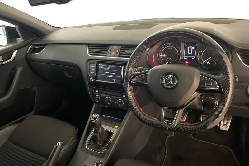 Used Skoda Octavia 2015 for sale - 76826927: Photo 14