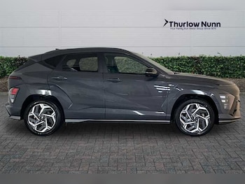 Used Hyundai KONA 2024 for sale - 76297758: Photo 2